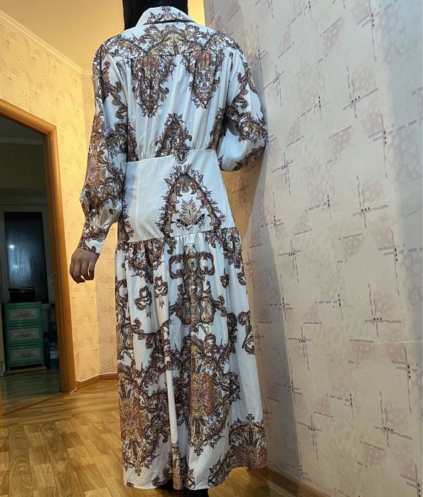 Продам новое платье