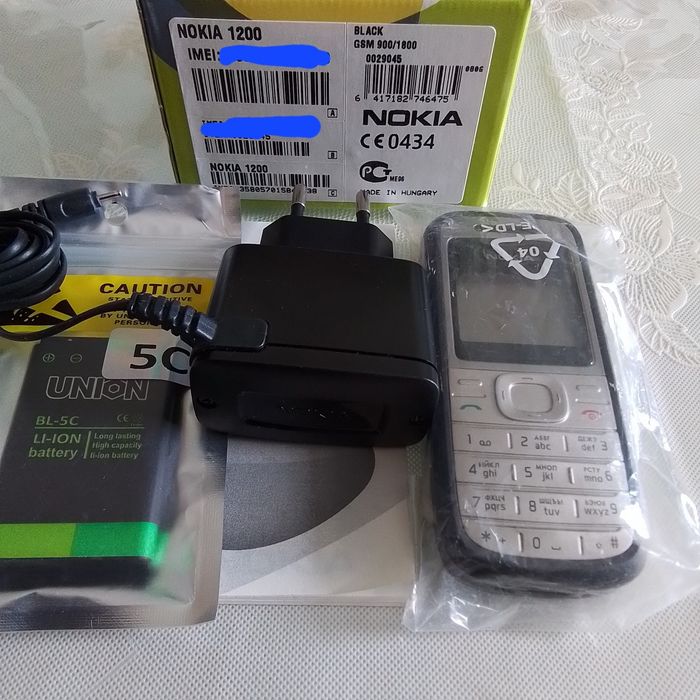 Продам NOKIA 1200 НОВЫЙ