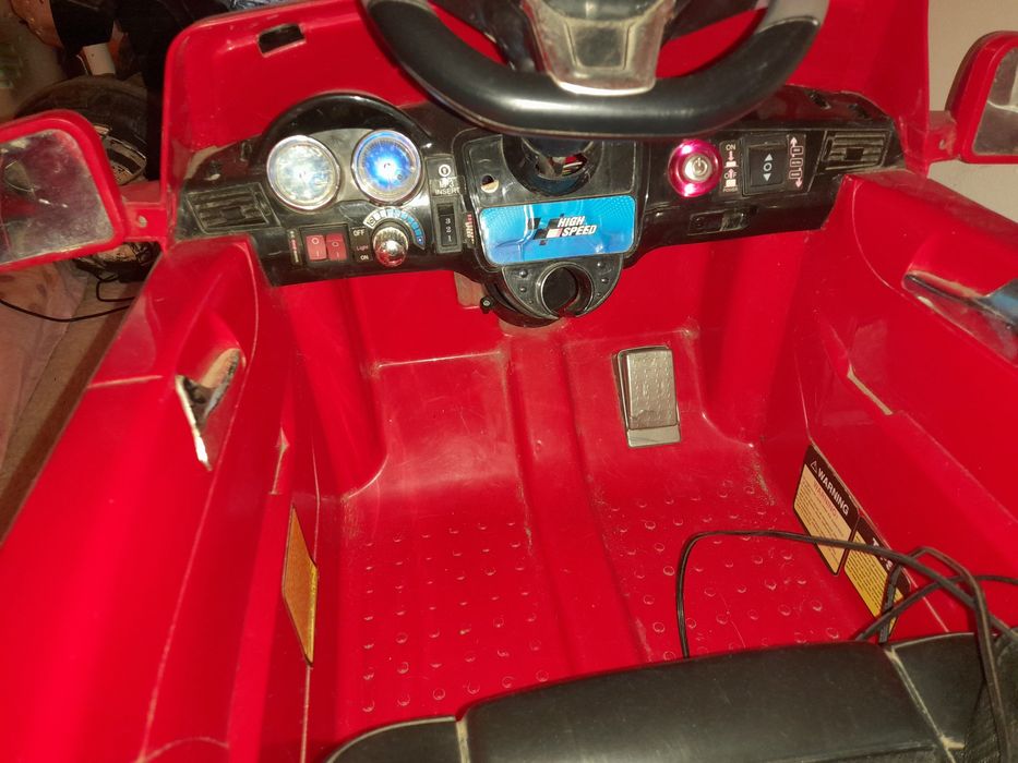 Дестка Електрическа кола