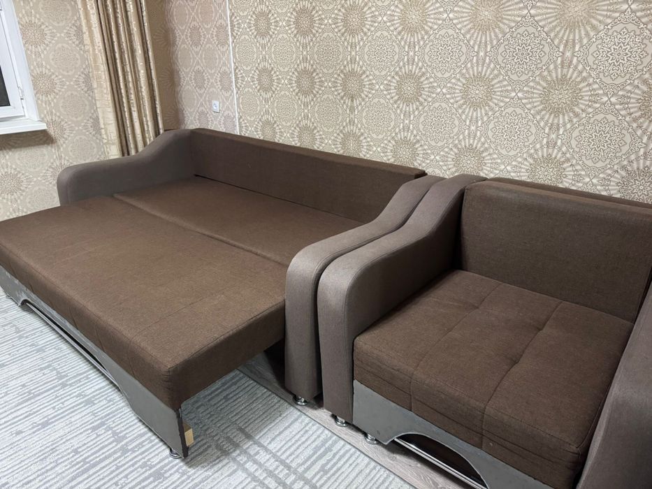 Диван и кресло б/у