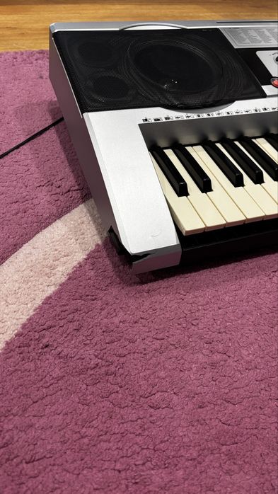 Продам синтезатор Cortland MK-922