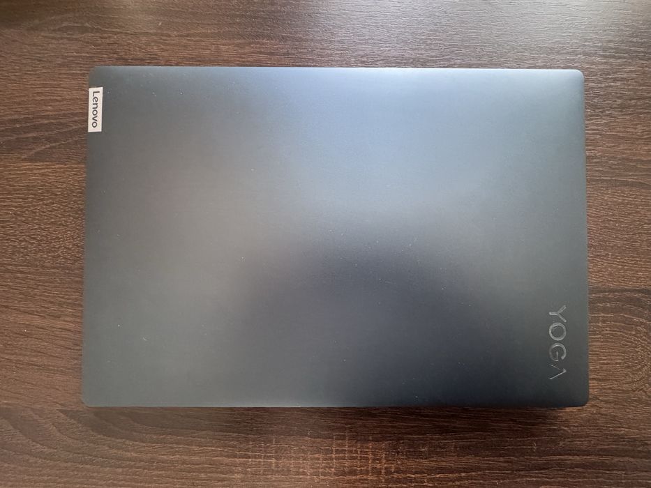 Лаптоп Lenovo Yoga slim7 Pro