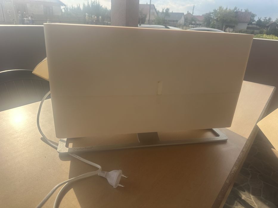 Umidifacator nou  cu un set de filtre de shimb