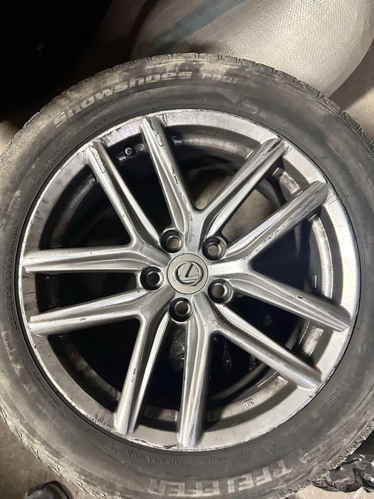 Диски R18 на Lexus RX