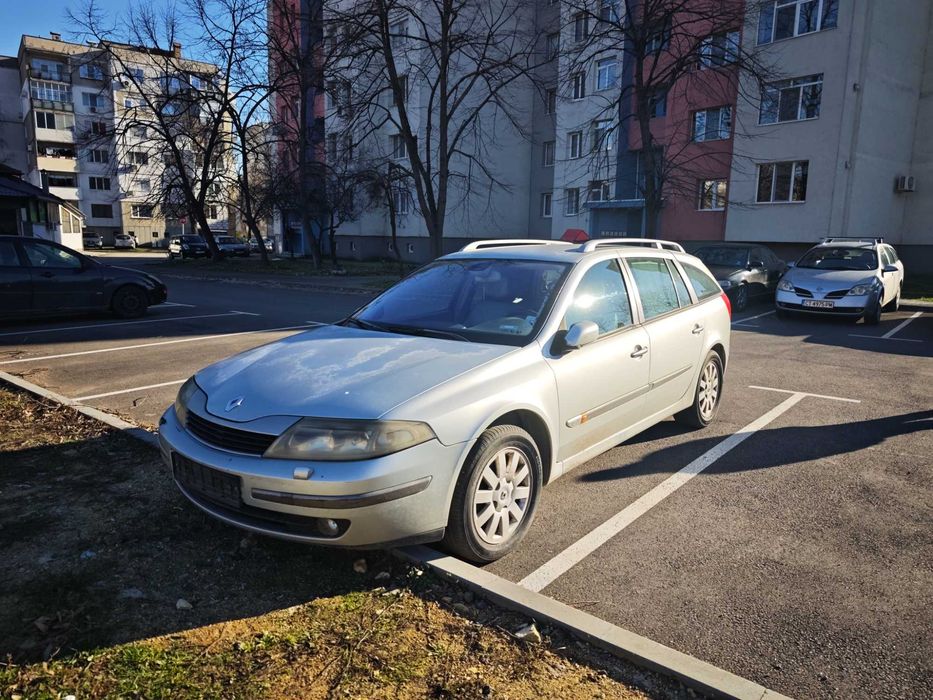 Renault Laguna на части