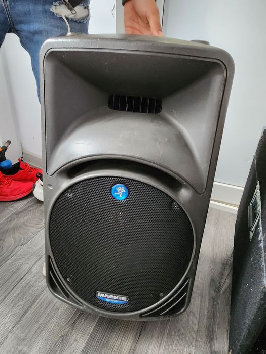 Vand/schimb cu auto duba/ teren sistem audio profesional