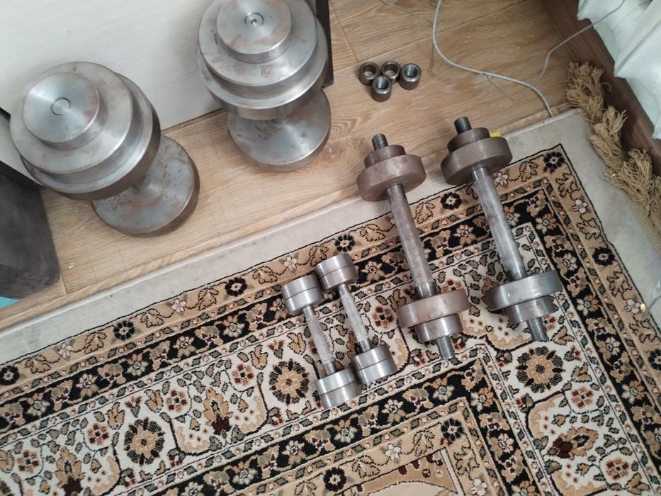 Гантели качественные разные