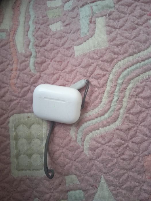 Продам срочно наушники