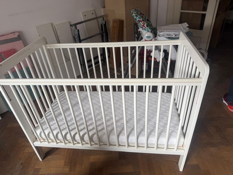 Pătuț bebe John Lewis