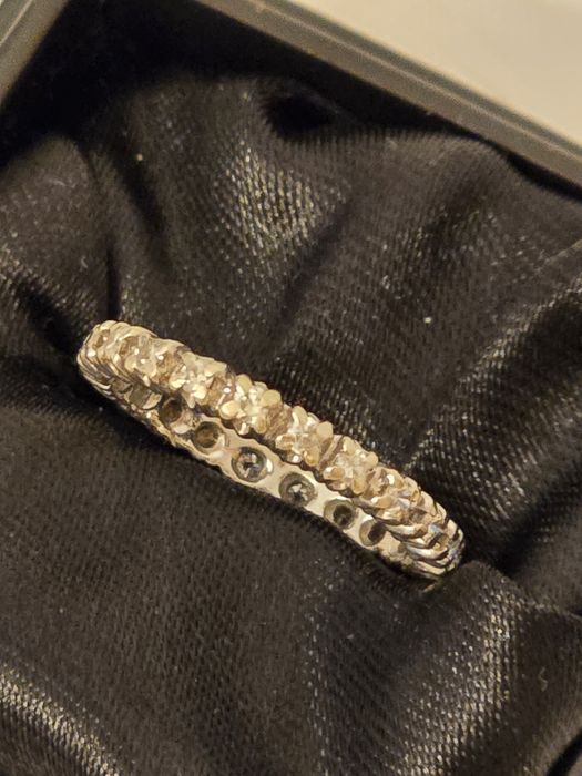 Inel Etenrnity cu briliante