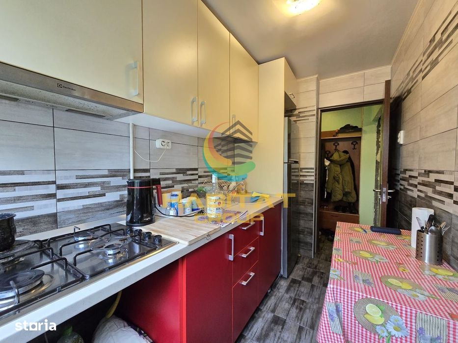 2 camere etaj 2 cu Mutare imediata