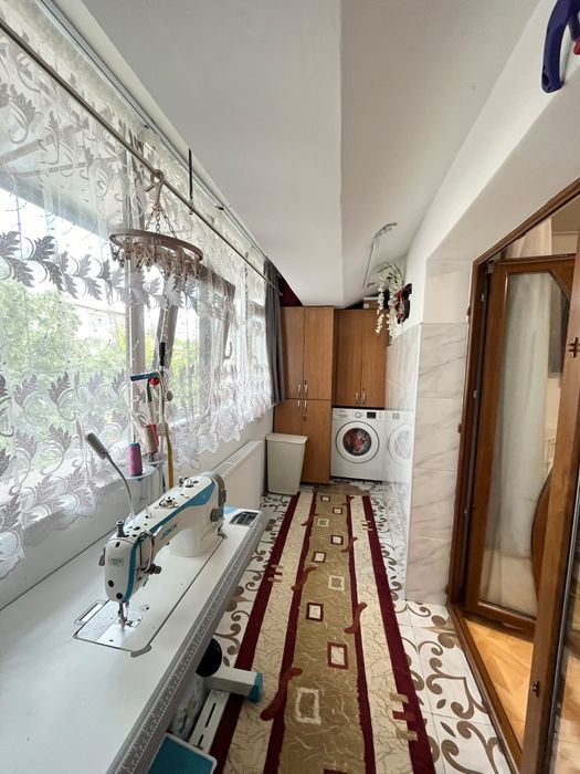 Vând apartament cu 2 camere