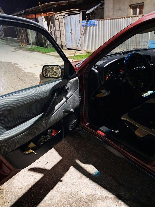 Пассат б 3 в отличном состоянии.