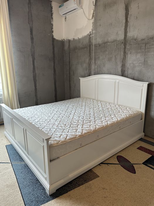 Срочно продается кровать Икеа!