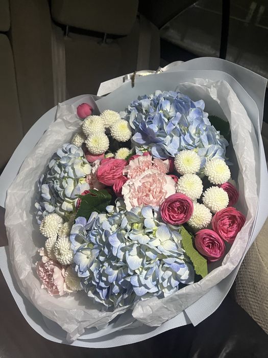 Свежие цветы.