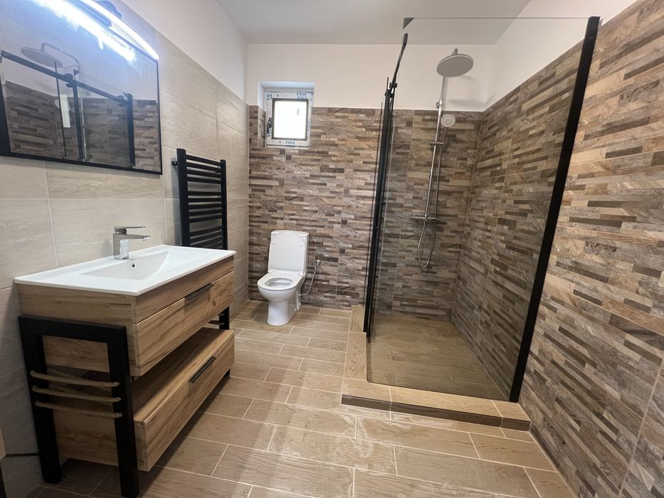 Casă de Vânzare – Localitatea Bradu