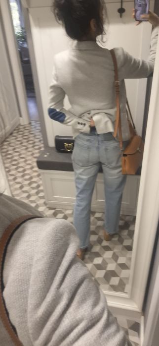 Дънки Zara и спортно сако