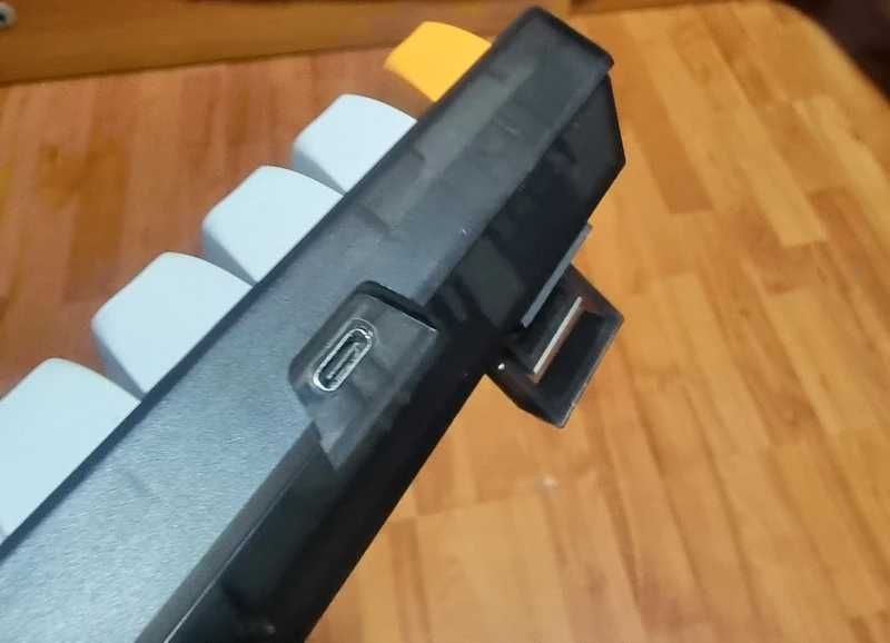 Tastatura Aqirys Libertas