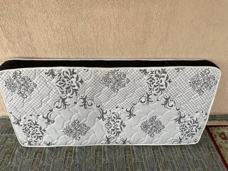 Продается Матрас