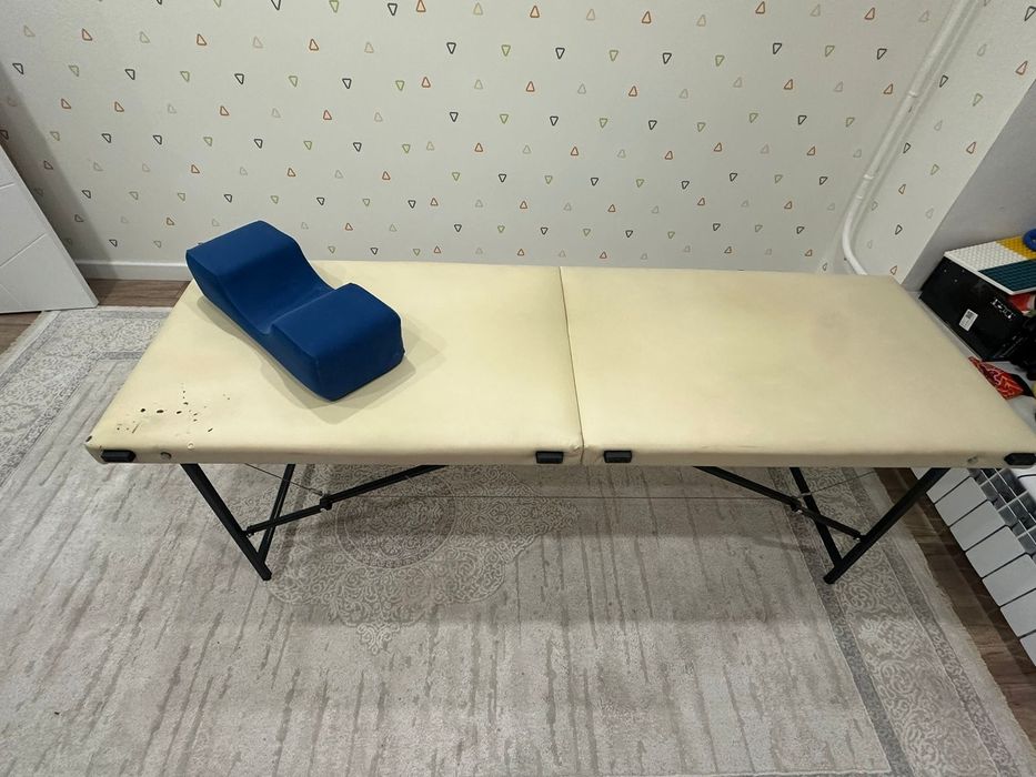 Продам кушетка переносную