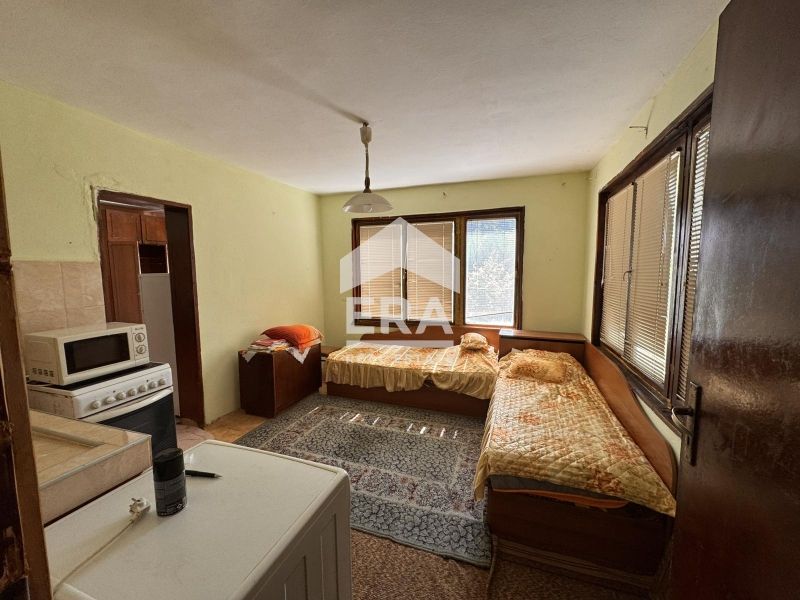 Продава се Къща в Суворово - 234 кв.м за 684 €/кв.м - Снимка #3