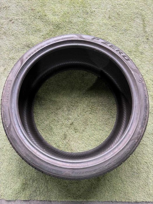 Anvelope vară 325/30/23 Pirelli