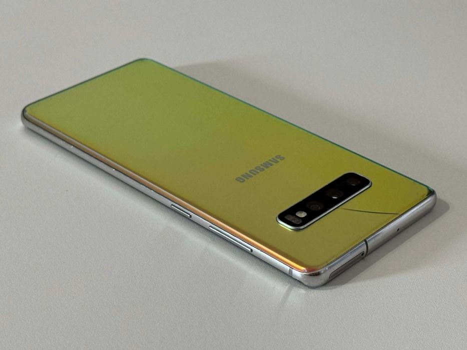 Бартер! Samsung Galaxy S10 Plus 128/8GB