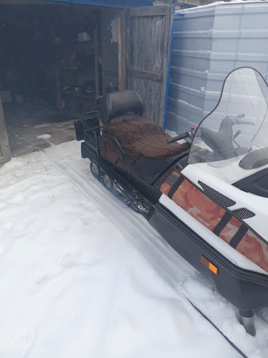 Продам снегоход тайга 550