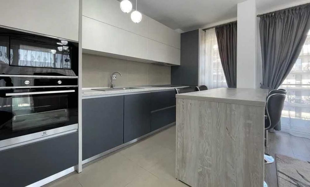 Дава се под наем Тристаен апартамент в Пловдив, Остромила - 78 кв.м за 239.7 € - Снимка #1