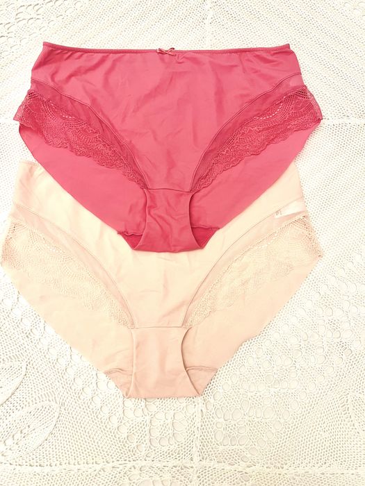 сутиени и чанта за сутиени