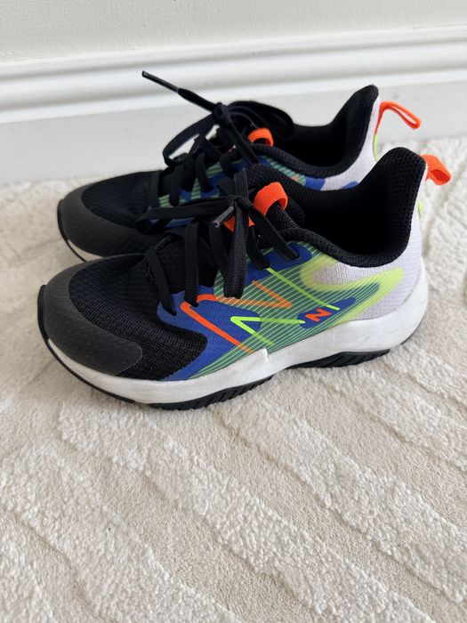 Кроссовки new balance