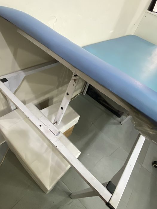 Кушетка медицинская