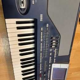 Korg Pa800 – stare foarte bună, ecran tactil, funcțional 100%, profi