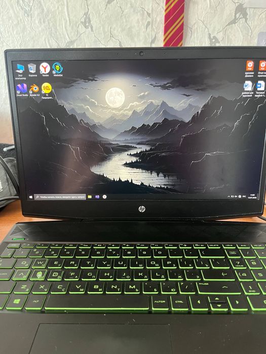 HP Pavilion Gaming Laptop 15-cx0000