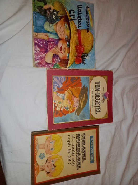 Vand carti pentru copii