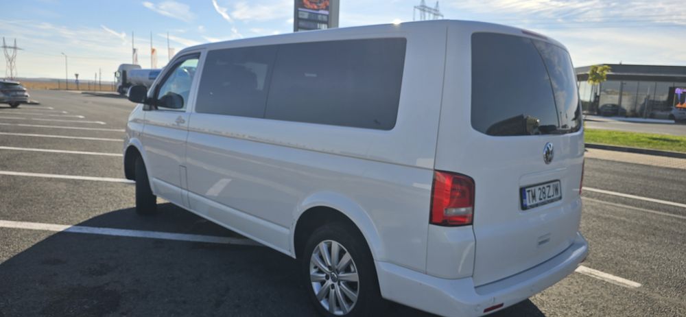 VOLKSWAGEN Caravelle 2012 — imagine 4