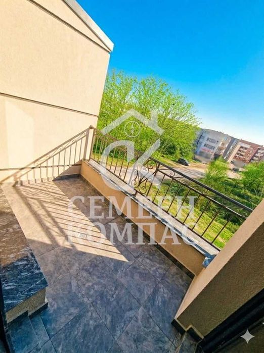 Продава се Двустаен апартамент в Пловдив, Остромила - 69 кв.м за 947 €/кв.м - Снимка #11