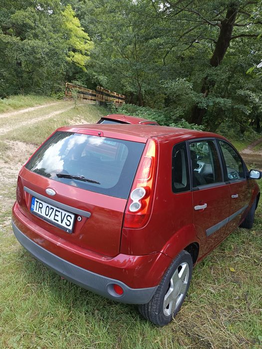 Ford fiesta  2008