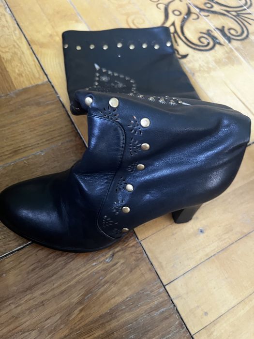 Черный сапоги