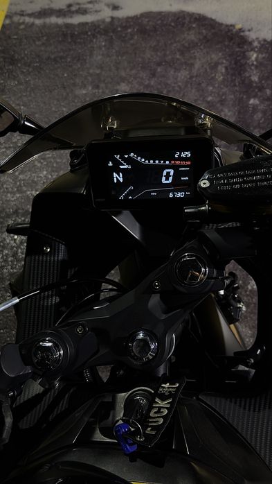 Sport bike motosikl -200cc tortishlari zo’r