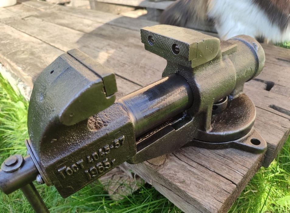 Тиски СССР новые