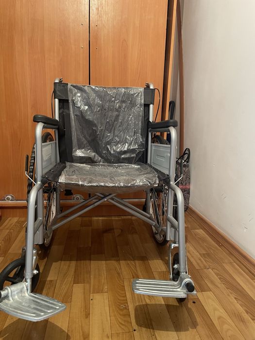 Инвалидная коляска
