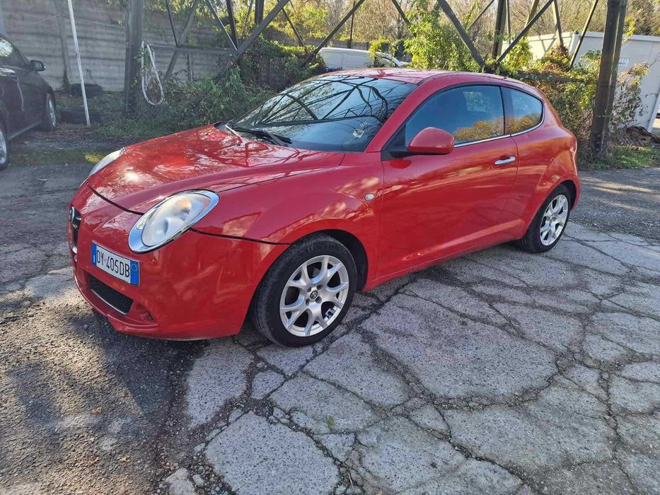 Алфа Ромео мито на части