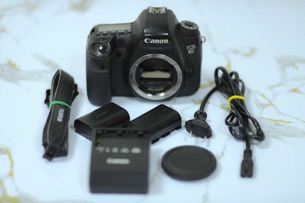 Фотоаппарат Canon EOS 6D (WG) Body