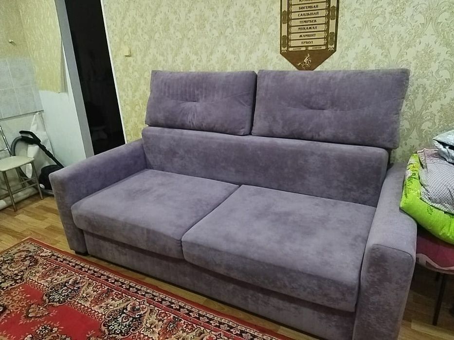 Продам диван ширина 2 метра