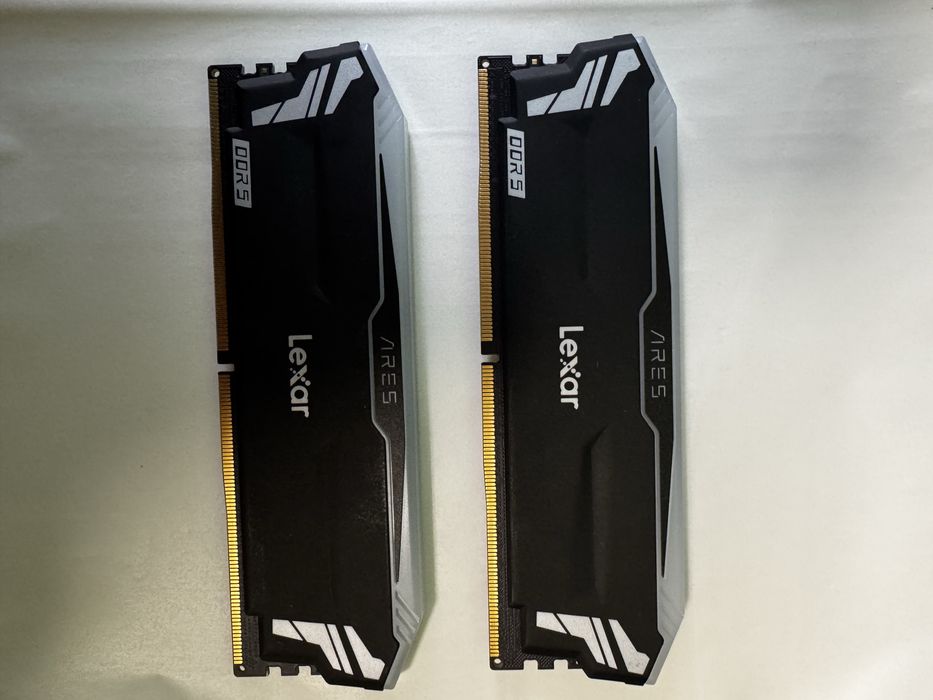 Memorii ram ddr5 Lexar Ares argb 6400 kit 2x 16gb 32gb