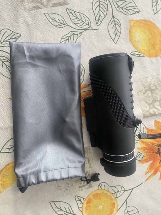 Монокуляр 10х50мм