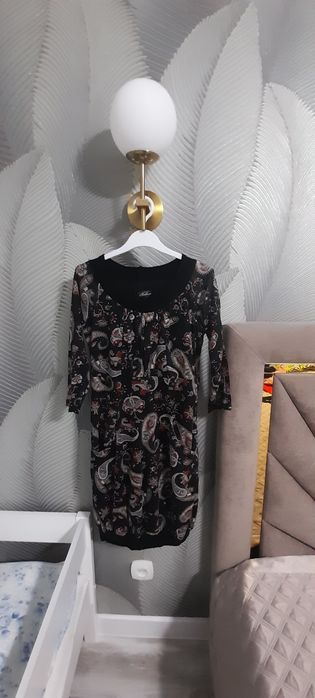 Продам платье не дорого