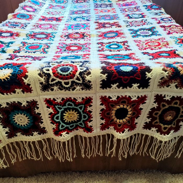 Хендмейд-покрывало «Boho Patchwork», ручная вязка