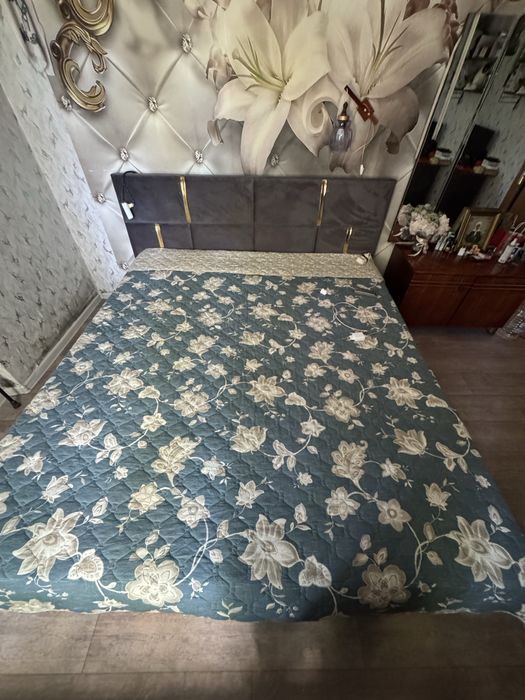 Продам кровать 180х200